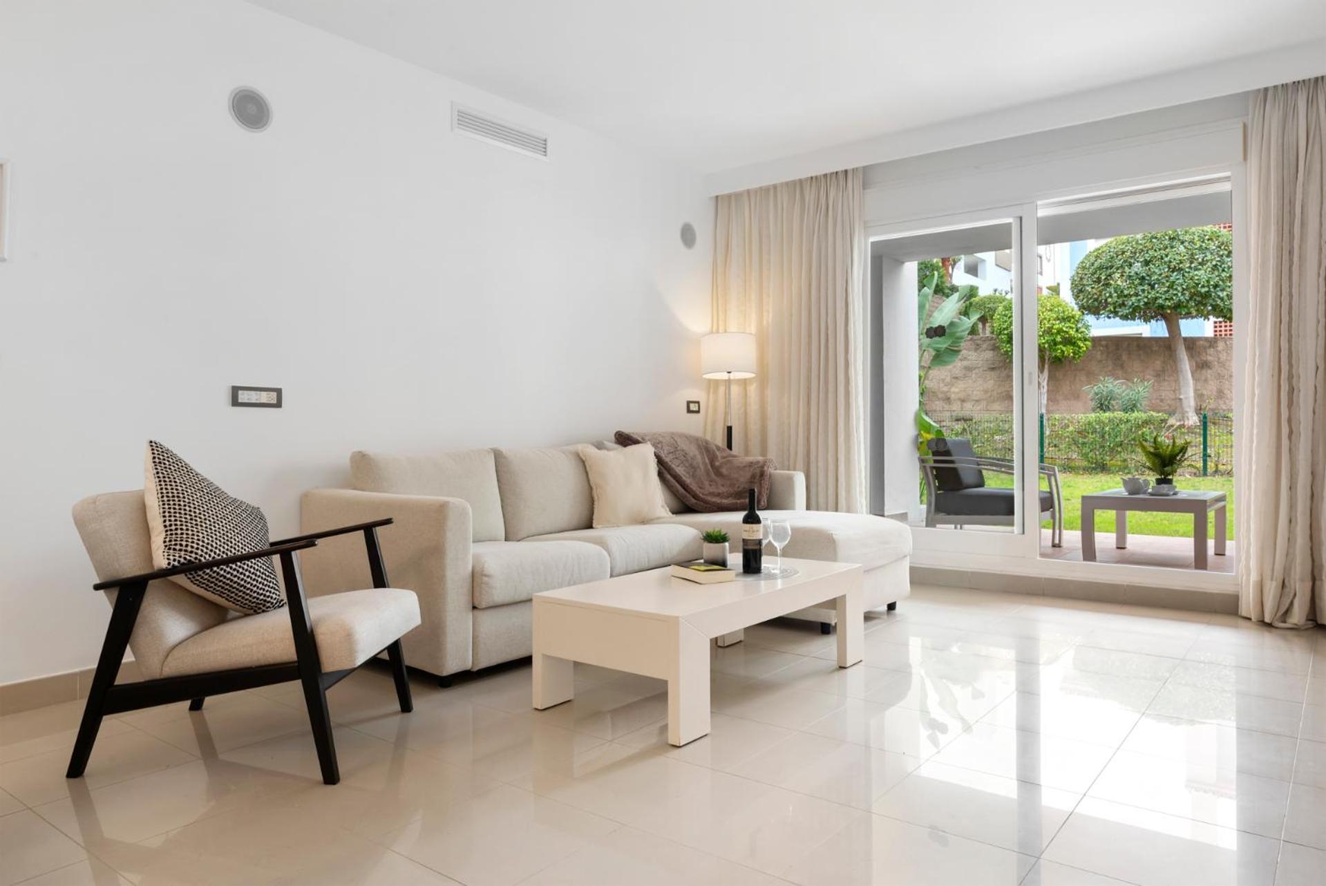 Apartamento Cortijo Del Mar 2 Bed Málaga