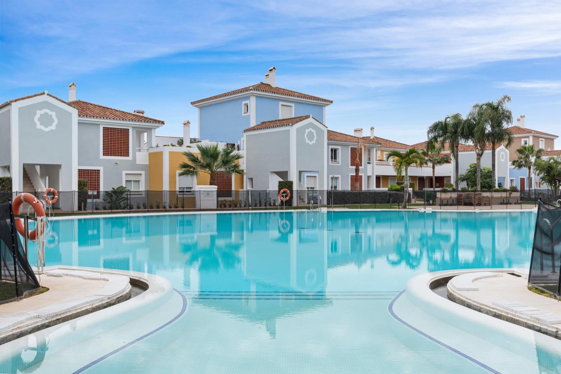Cortijo Del Mar 2 Bed